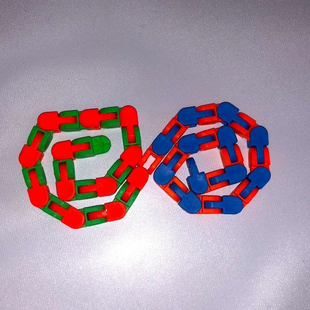 Wacky track orange blue green